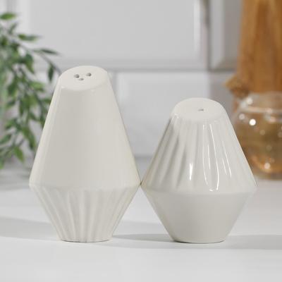 Солонка и перечница «Геометрия», 14.5×10.8 см, белые