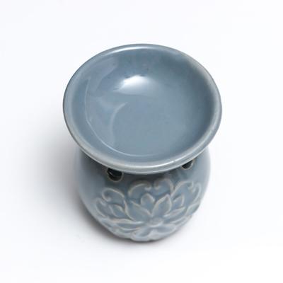 Аромалампа для эфирных масел «Цветок и завитки», керамика, 7.5×7×7 см, МИКС