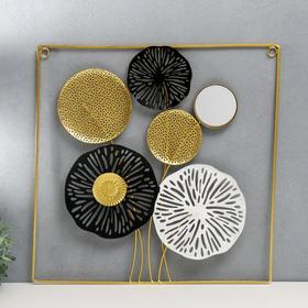 Сувенир настенный металл с зеркалом "Космические цветы" золото с чёрным 45х45 см