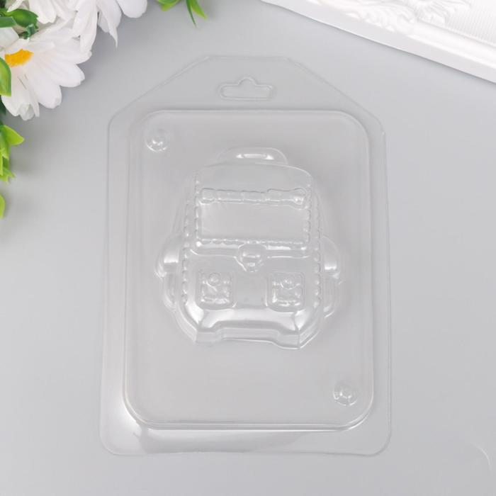 Пластиковая форма 