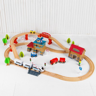 УЦЕНКА (нет транспорта) Железная дорога в банке с вертолётной площадкой