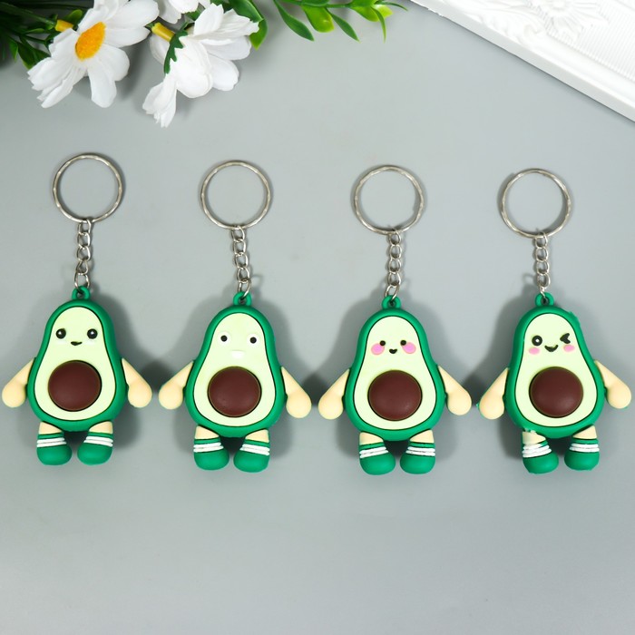 Брелок для ключей на кольце «Авокадо сумоист», резина, 5×2×4 см