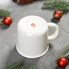 Кружка фарфоровая Доляна «Ёлочка», 380 мл, цвет белый - Фото 3
