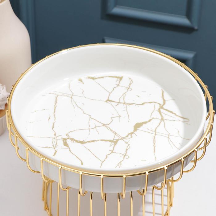 Подставка для десертов керамическая на металлической подставке «Богема. Gold», 26×16,5 см, цвет белый - фото 1886672814