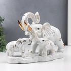 Сувенир керамика "Белый слон со слонятами" с золотом 18 см - фото 22946479