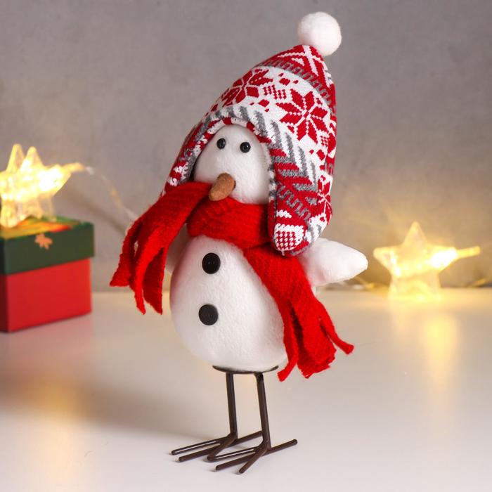 Кукла интерьерная "Белый птенчик в шапке-колпаке с узорами и шарфике" 23х8х15 см - фото 1907283946