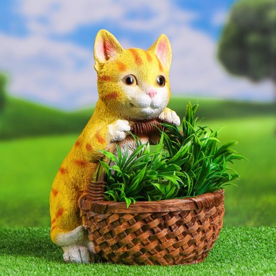 Фигурное кашпо "Котенок с лукошком в лапах" 23х18х28см