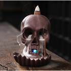 Подставка для благовоний TAKE IT EASY «Череп», набор благовоний конусы, стелющийся дым, 10×8×8 см, с подсветкой, батарейки LR=44 - Фото 1