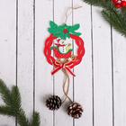 Украшение ёлочное "Рождественский венок с шишками" снеговик в санках 10х23 см - фото 8790833