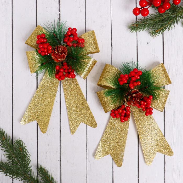 Ёлочные игрушки 2 шт. «Зимнее волшебство. Зимнее чудо» пластик, бант, ягоды, шишка, 14×19 см, золото - Фото 1