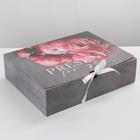 Коробка подарочная складная, упаковка, «Present», 31 х 24.5 х 8 см, БЕЗ ЛЕНТЫ - фото 5870098