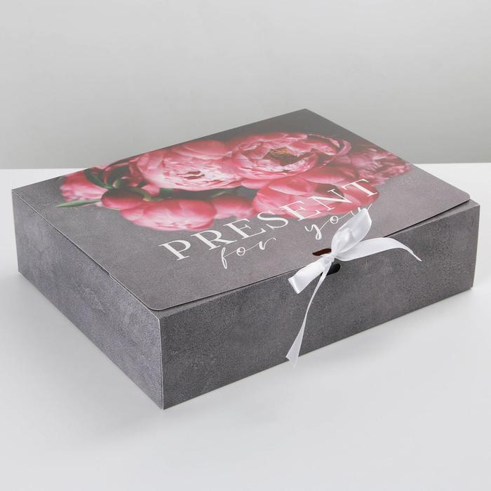 Коробка подарочная складная, упаковка, «Present», 31 х 24.5 х 8 см, БЕЗ ЛЕНТЫ - фото 1907288218