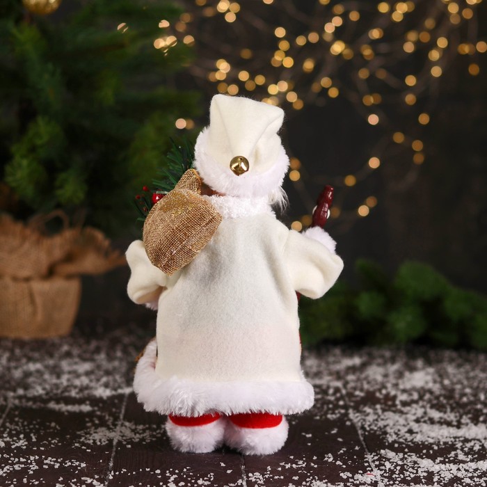 Дед Мороз "В костюмчике с орнаментом, с посохом" двигается, 25 см - фото 1927749590