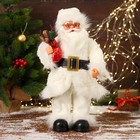 Дед Мороз "В меховом белом костюмчике, с мешком" двигается, 20х40 см - фото 2953623