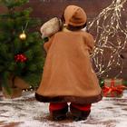 Дед Мороз "В коричневой шубке, с посохом" двигается, 20х50 см - фото 3863271