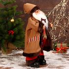Дед Мороз "В коричневой шубке, с посохом" двигается, 20х50 см - фото 3863272