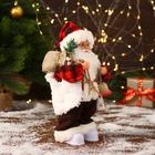 Дед Мороз "В клетчатом тулупе, с колокольчиком" двигается, ботинки светятся, 13х28 см - Фото 4