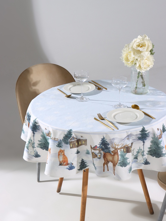 Скатерть новогодняя «Этель» Forest animals, d=150 см ±3 см с ГМВО, 100% хлопок, саржа 190 г/м²