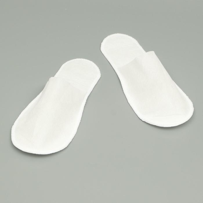 Тапочки одноразовые Эконом белые, закрытый мыс - Фото 1