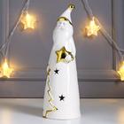 Сувенир керамика подсвечник "Дед Мороз с ёлкой на шубе, с звёздочкой" золото 27х8,5х9 см   63432 - фото 21353384