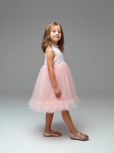 Платье нарядное для девочки MINAKU: PartyDress с воротником, бело-розовое, рост 110-116 см