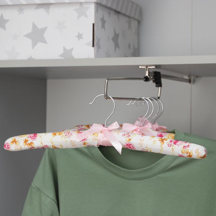 Плечики - вешалка для одежды мягкие «Розочки», размер 44-46, цвет МИКС - Фото 1