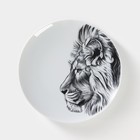 Тарелка фарфоровая «Лев», d=24 см, белая - фото 318616665