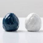 Перечница и солонка из керамики «Артишок», белая и синяя 6 х 6.5 см, цвет белый-синий - фото 4333611
