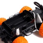 Джип радиоуправляемый «Граффити», работает от батареек, цвет оранжевый - фото 3979661