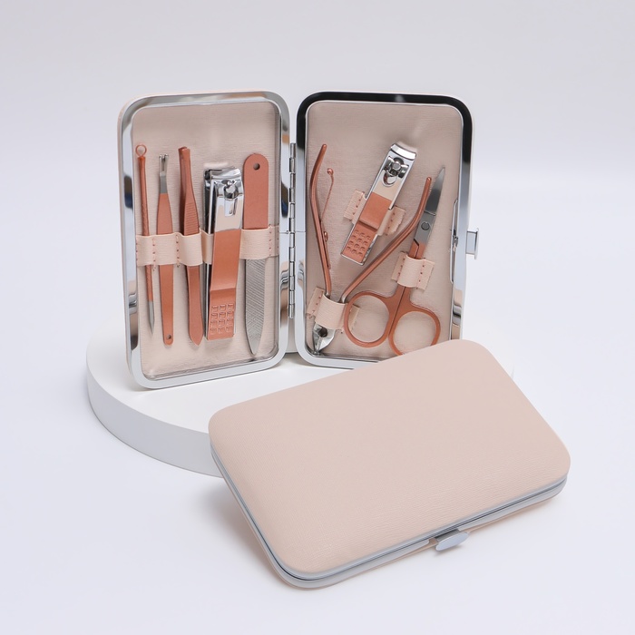 Набор маникюрный, 8 предметов, в футляре, цвет бежевый, розовое золото - Фото 1