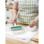 Валик для нарезки полос из теста KONFINETTA «Сладость», 14×17×4 см, пластик, белый - Фото 2