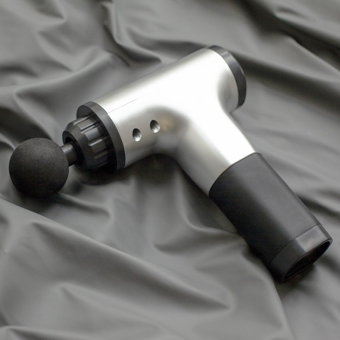 Массажёр для тела Luazon LEM-42, перкуссионный, 4 насадки, 6 скоростей, от АКБ - Фото 1