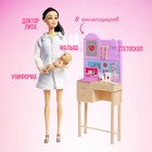 Кукла-модель шарнирная «Доктор Лиза» с малышом, мебелью и аксессуарами - фото 6474075