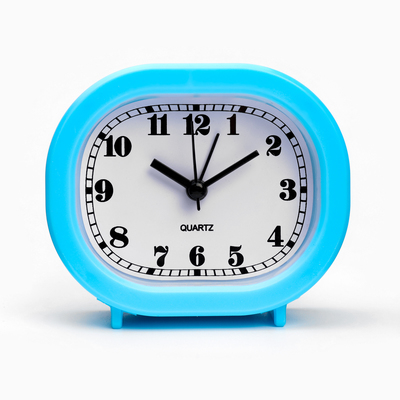 Часы - будильник настольные "Классика" на ножках, дискретный ход, 10 х 8.5 см, ААА, голубые
