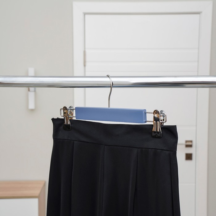 Вешалка для брюк и юбок деревянная с зажимами SAVANNA «Тэри», 28×11,5×2,8 см, цвет синий