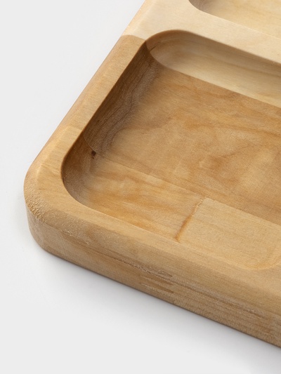 Менажница деревянная квадратная Доляна «Комо», 18×18×1,8 см, 4 секции, берёза, пропитана маслом