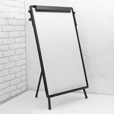 Флипчарт-магнитно-маркерная доска, регулируется по высоте, размер доски — 90×60 см, Уценка