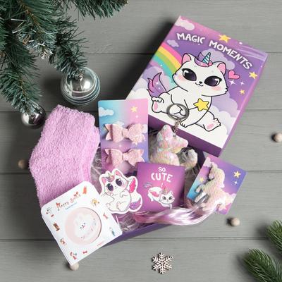 Набор подарочный KAFTAN Magic moments: носки 18-20 см и аксессуары