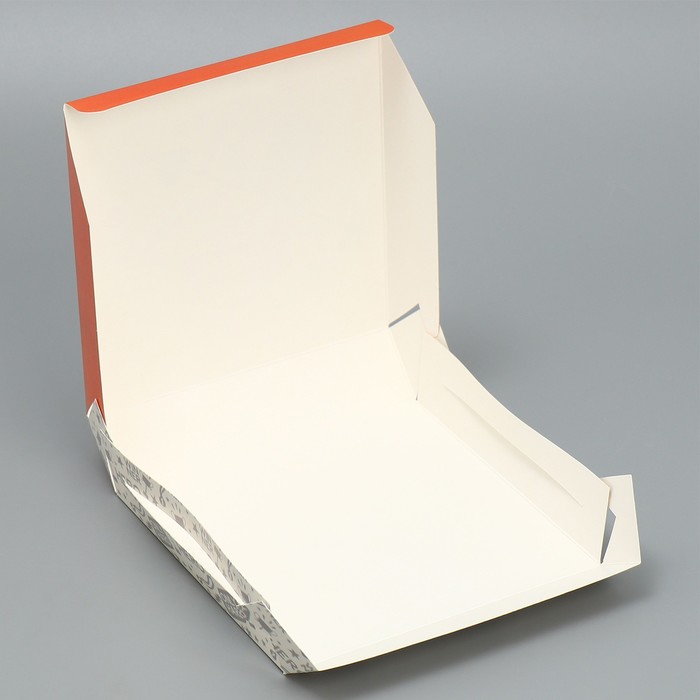 Коробка кондитерская, упаковка, «Самому сильному», 14 х 14 х 3,5 см - фото 1905856359