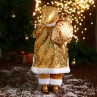 Дед Мороз "В золотом костюме, с ёлочкой и подарками" 23х45 см - фото 3736022