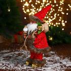 Дед Мороз "В свитере и шубке с коричневым мехом" двигается, лампа светится, 15х30 см - Фото 3