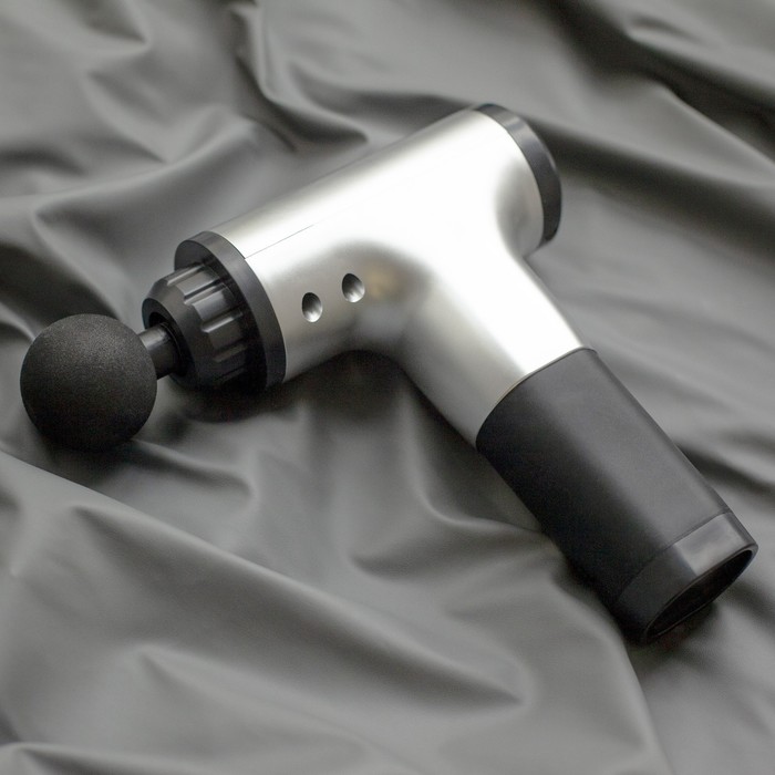 УЦЕНКА Массажёр для тела Luazon LEM-42, перкуссионный, 4 насадки, 6 скоростей, от АКБ - Фото 1