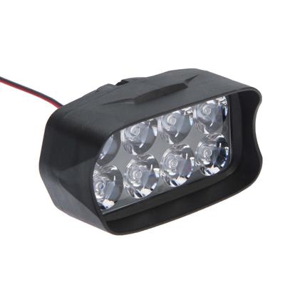 УЦЕНКА Фара cветодиодная для мото, 8 LED, IP67, 8 Вт, направленный свет