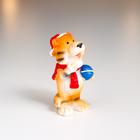 Сувенир полистоун "Тигруша в шарфик с подарком" МИКС 5х2,5х2,5 см - фото 30897882