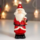 Сувенир керамика "Дедушка Мороз красный кафтан, с конфетой" 13,7х5х5,4 см - Фото 1