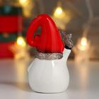 Сувенир керамика "Снеговик, красный шарф и колпак, золотая звезда блеск" 10х6,5х6,5 см - фото 22634517