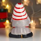 Сувенир керамика "Дед Мороз, серый кафтан, полосатый колпак, с колокольчиком" 15х11х9,5 см - фото 21378256