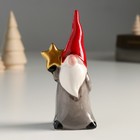 Сувенир керамика "Дед Мороз, серый кафтан, красный колпак, золотая звезда" 12х4х5,5 см - Фото 1