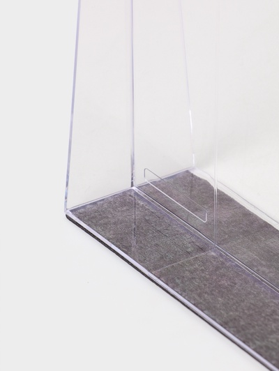 Пластиковый разделитель на Т-основании с передним ограничителем: 15 см, на магнитной основе: 37.5×6×15 см