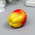 Декоратинвый элемент яблоко, 50мм желтый-красный - Фото 2